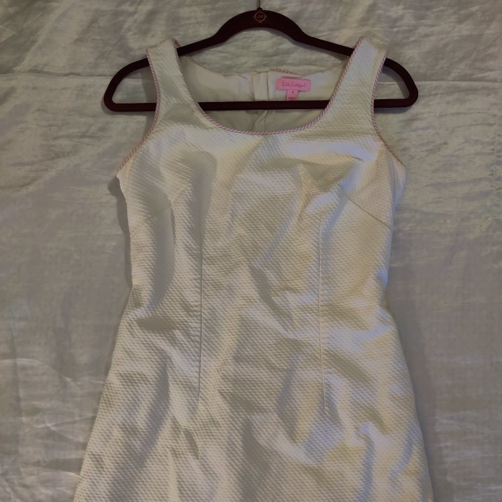 Lily Pulitzer - size 4